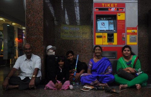 1.1463330735.waiting-for-the-train