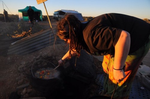 1.1470046262.kochen-auf-dem-hippiecamp